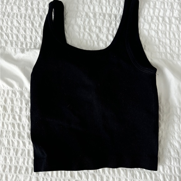 BLACK SPORT BRA - Picture 2 of 3